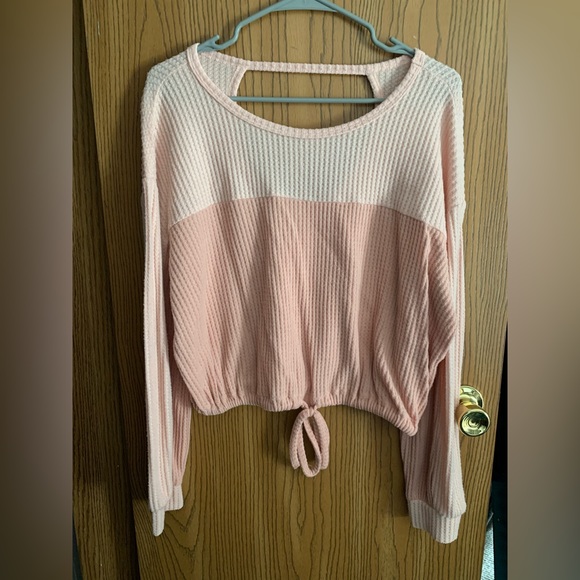 Hollister Open Back Sweater - Picture 1 of 2